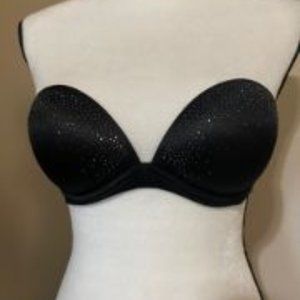 Stapless pushup bra 32C